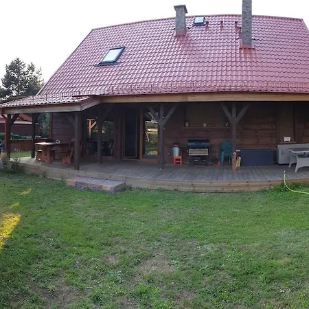 Ferienhaus Trojmiasto Nad Jeziorem Dom -echochata