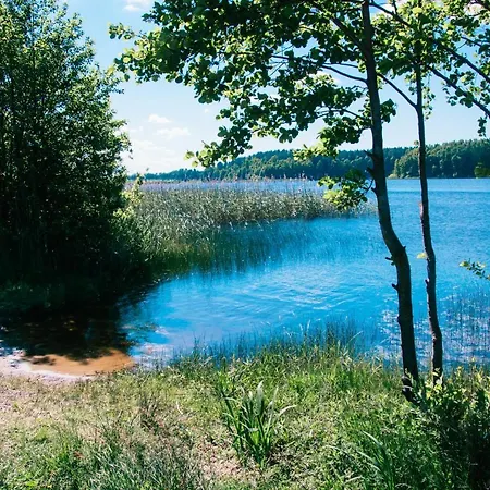 Trojmiasto Nad Jeziorem Dom -echochata Holiday home Kamien (Pomerania)