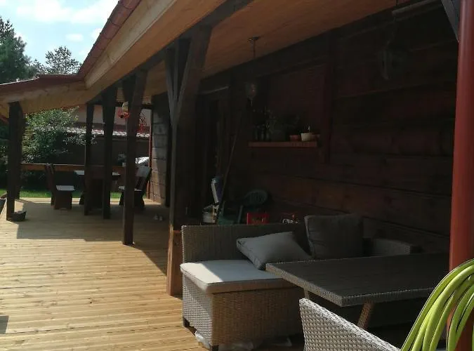 Prázdninový dům Trojmiasto Nad Jeziorem Dom -echochata Kamień