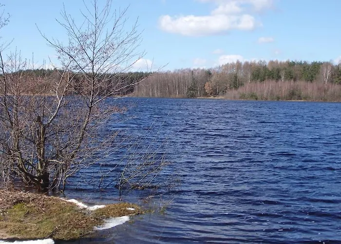 Prázdninový dům Trojmiasto Nad Jeziorem Dom -echochata *